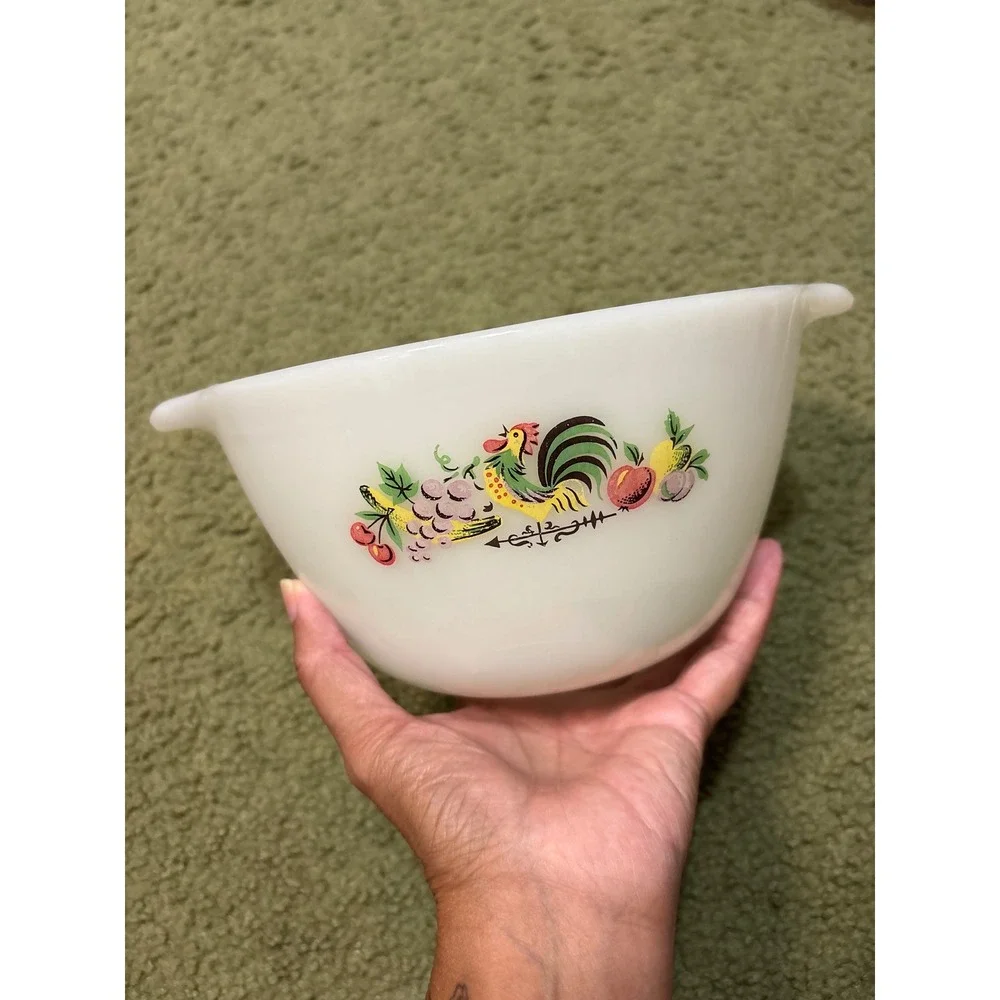 Anchor Hocking Fire King Chanticleer Cinderella Milk Glass Rooster Mixing Bowl